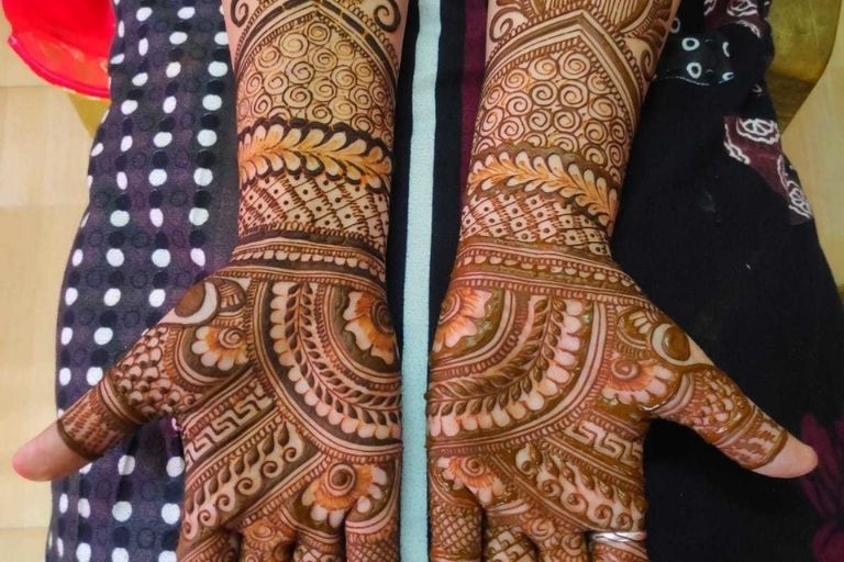 Om Chandan Mehandi Art for Beautiful Bridal Mehndi Designs