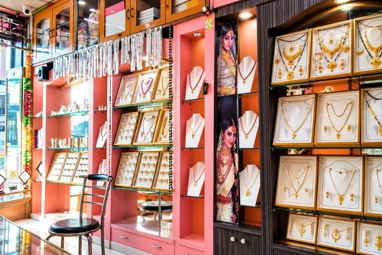 Om Sai Jewellers traditional jewellery designs