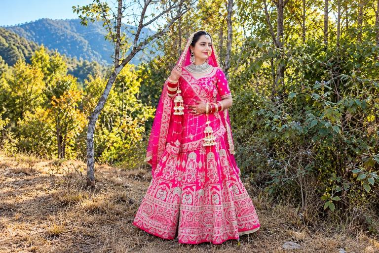 RK Studio Deoth offering professional wedding photography services