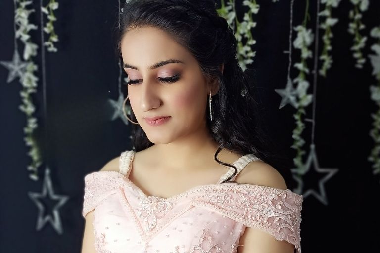 Rimmi Attri professional makeup and beauty services