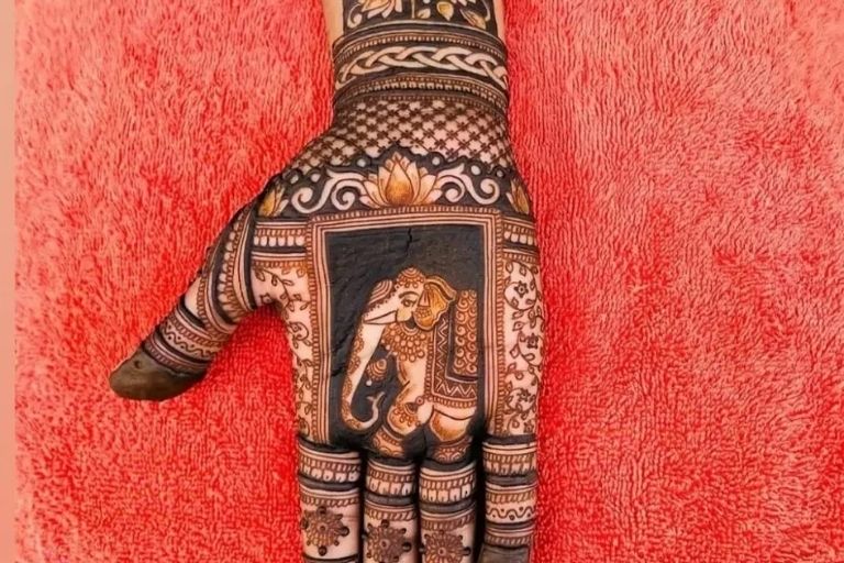Rohit Gupta Mehandi Art creative henna artwork