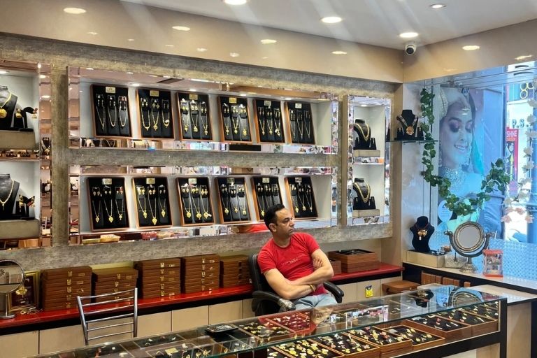 Roshan Jewellers bridal jewellery collection