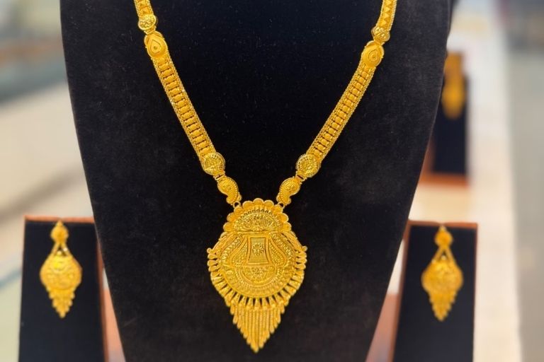 Roshan Jewellers wedding jewellery collection