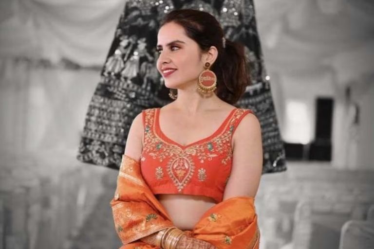 S K Vision capturing candid moments during wedding ceremonies