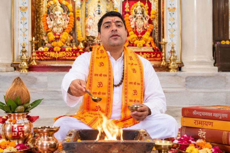 Sarthak Jyotish Darbaar Astrologer for Birth Chart Analysis