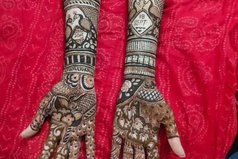 Sikindar Mehandi Artist beautiful bridal henna