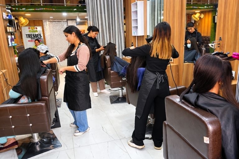 Tresses Hair Lounge stylish hair makeover