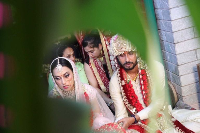 Usha Studio Hatwar capturing traditional Himachali wedding ceremonies
