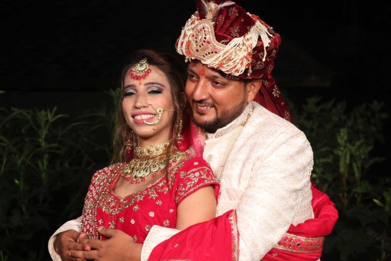 Usha Studio Hatwar capturing traditional Himachali wedding